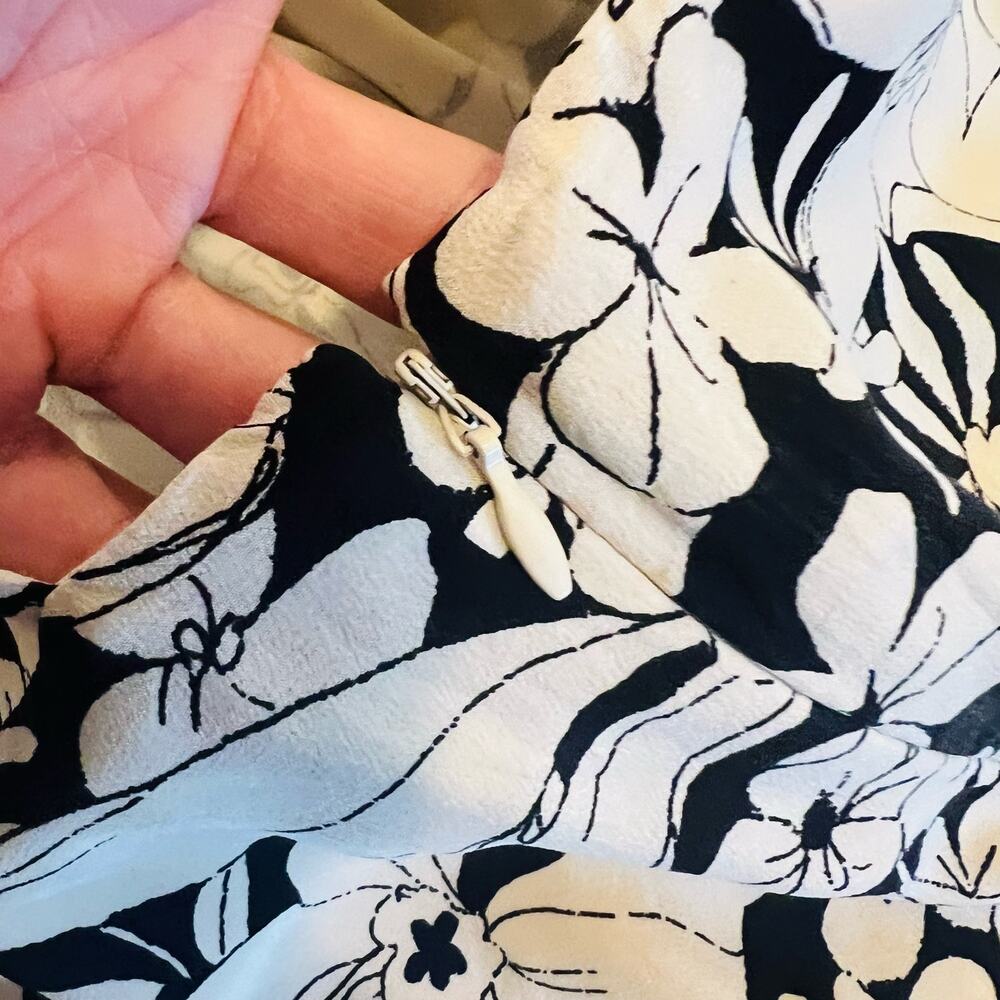 Anthropologie Elevenses Lilium Jumpsuit Medium 100% Silk Floral Wide Leg Floral - Picture 12 of 14